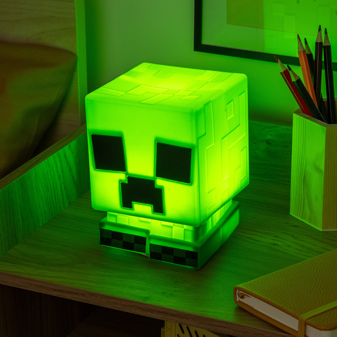 зелена мека  релефна силиконова нощна лампа на Creeper от  MINECRAFT