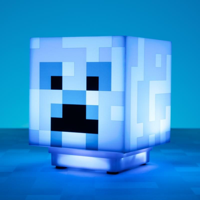 Лампа на батерии Minecraft Creeper. Лампа на батерии Minecraft Creeper.
