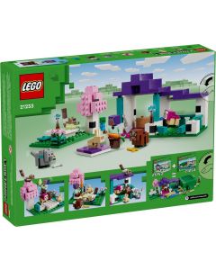 LEGO® Minecraft™ 21253 - Убежище за животни