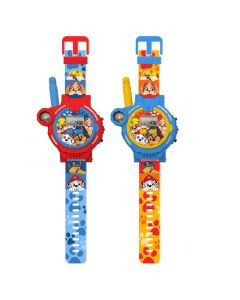Снимка на комлект от два часовника уоки токи. Червен със синя верижка и син с жълта верижка.