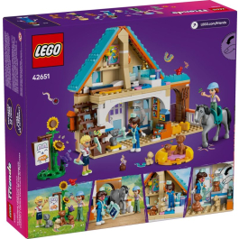 LEGO® Friends 42651 - Ветеринарна клиника за коне и домашни любимци